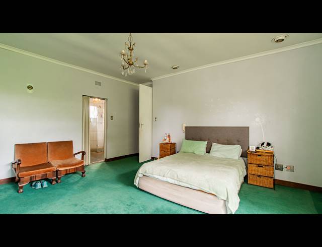 4 BEDROOM HOUSE FOR SALE IN SENDERWOOD